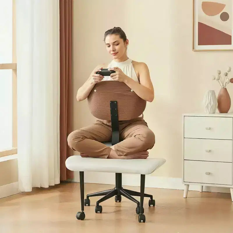 Chaise ergonomique en PU avec support lombaire en bois courbé et roulettes pour le yoga et la méditation