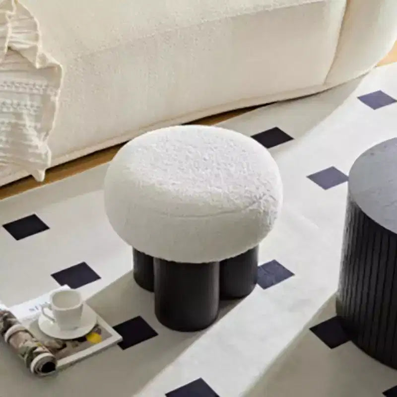 Pouffe ottoman plissé champignon, revêtement en laine d'agneau, base en placage de noyer, banc de chambre marron