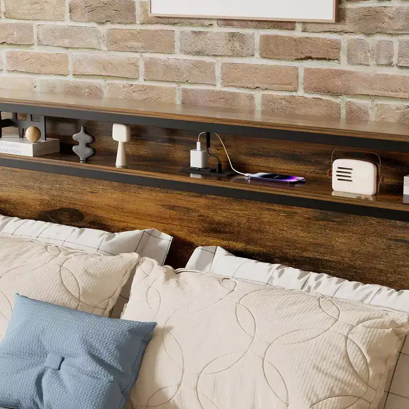 Cadre de lit Queen Size avec tête de lit, Cadre de lit plateforme en métal avec étagère de rangement, Support à lattes métalliques, Pas besoin de sommier tapissier, Silencieux