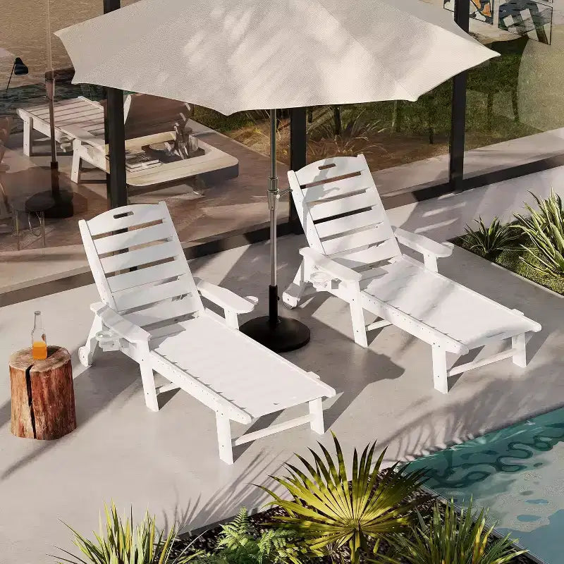 Chaise longue d'extérieur avec roulettes, Chaises longues de piscine surdimensionnées en PEHD à 5 positions, Chaises longues de piscine