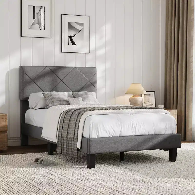 Cadre de lit double avec tête de lit en tissu rembourré et support à lattes en bois, pas besoin de sommier tapissier, montage facile et silencieux