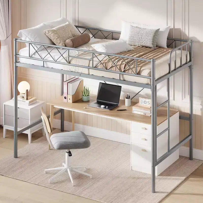Lit mezzanine double pour adolescents et adultes, cadre de lit mezzanine en métal avec barrière de sécurité et échelle à barreaux plats, lattes en acier robustes, design peu encombrant