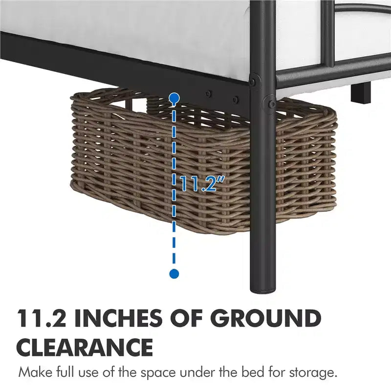 Cadre de lit plateforme en métal avec tête de lit au design inspiré des nuages
